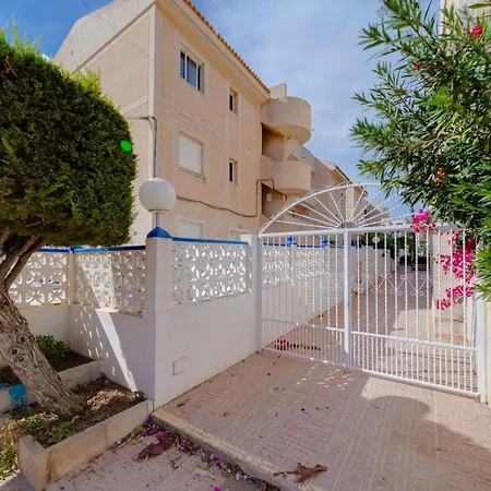 Sea View Terrace Apartment! Apartment *