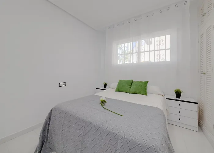 Sea View Terrace Apartment! *