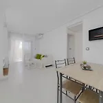 公寓 Sea View Terrace Apartment!