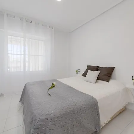 Sea View Terrace Apartment! Appartement Torrevieja