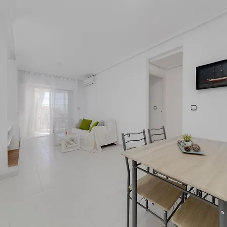 Appartement Sea View Terrace Apartment!